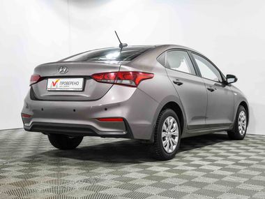 Hyundai Solaris 2018 года, 106 536 км - вид 5