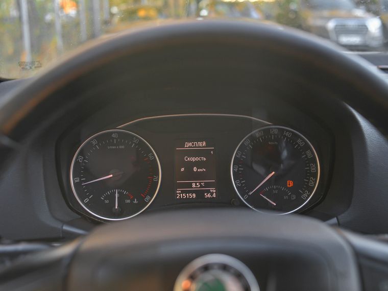 Skoda Octavia 2012 года, 215 517 км - вид 5