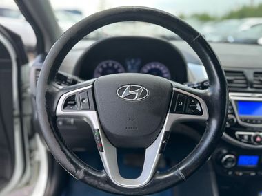 Hyundai Solaris 2014 года, 256 242 км - вид 11