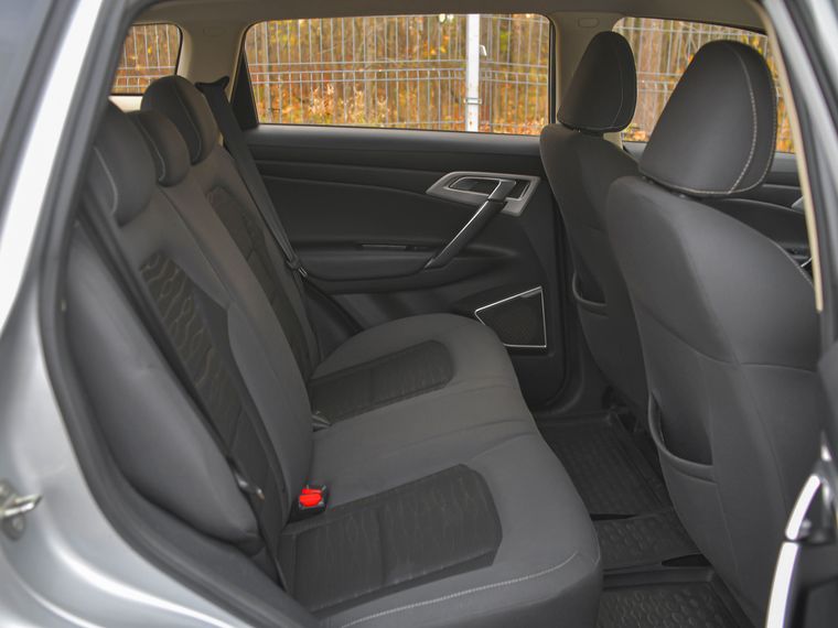 Geely Atlas 2018 года, 199 438 км - вид 11