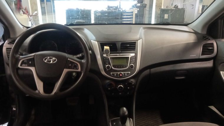 Hyundai Solaris 2013 года, 183 186 км - вид 5