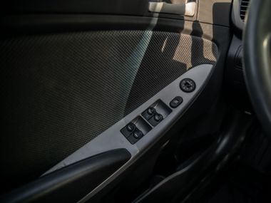 Hyundai Solaris 2013 года, 183 186 км - вид 9