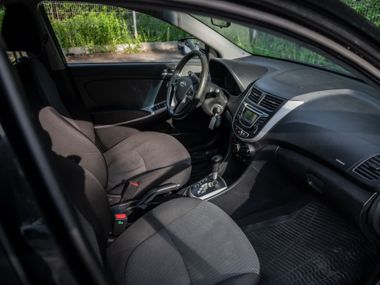 Hyundai Solaris 2013 года, 183 186 км - вид 11