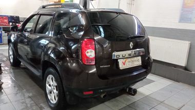 Renault Duster 2014 года, 100 135 км - вид 4