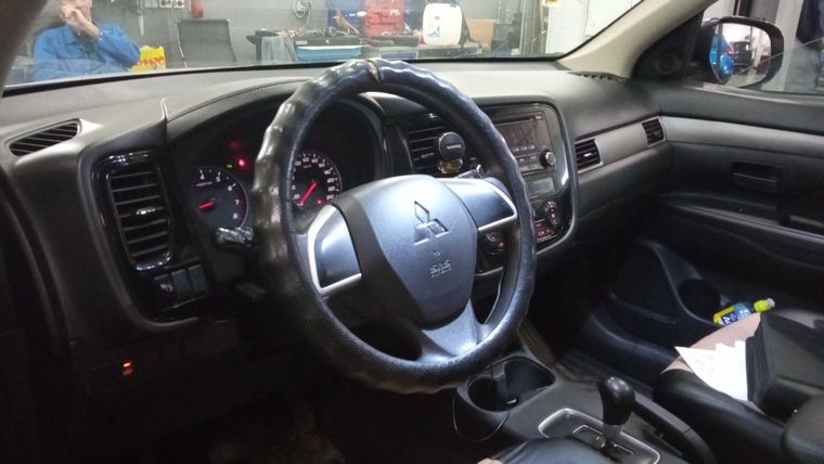 Mitsubishi Outlander 2016 года, 234 119 км - вид 5