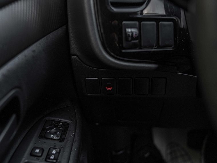 Mitsubishi Outlander 2016 года, 234 119 км - вид 10