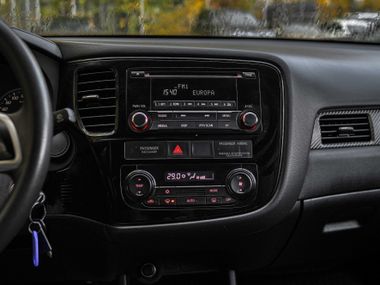 Mitsubishi Outlander 2016 года, 234 119 км - вид 7