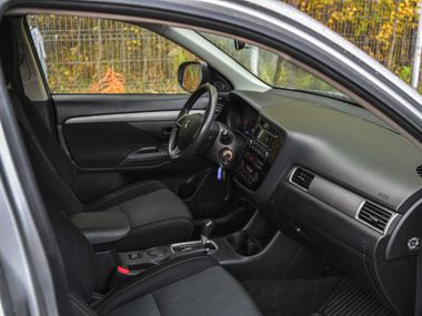 Mitsubishi Outlander 2016 года, 234 119 км - вид 12