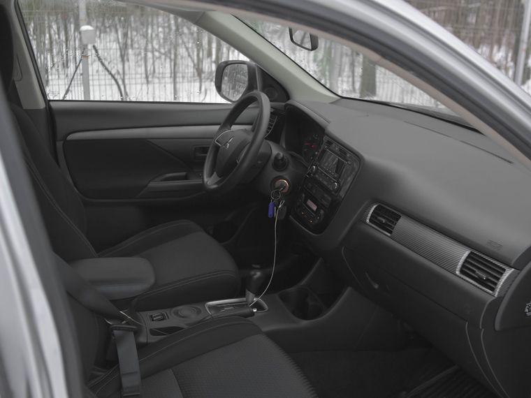 Mitsubishi Outlander 2016 года, 234 119 км - вид 11