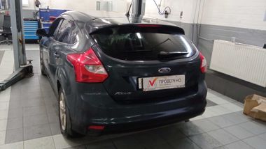 Ford Focus 2013 года, 166 000 км - вид 4