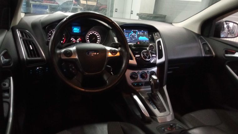 Ford Focus 2013 года, 166 000 км - вид 5