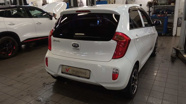 KIA Picanto 2013 года, 52 929 км - вид 3