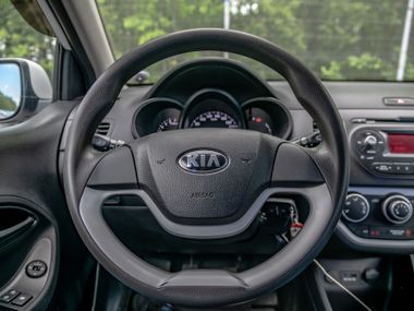 Kia Picanto 2013 года, 52 929 км - вид 5