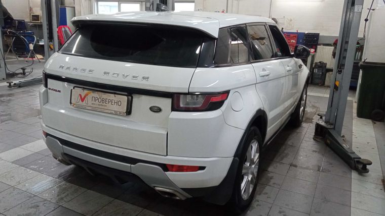 Land Rover Range Rover Evoque 2017 года, 78 612 км - вид 3