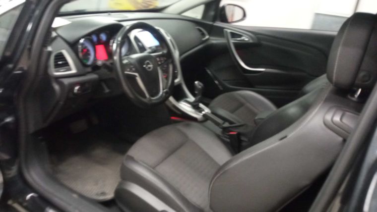 Opel Astra GTC 2012 года, 11 км - вид 5