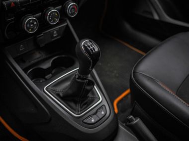 ВАЗ (LADA) Vesta 2023 года, 85 609 км - вид 9