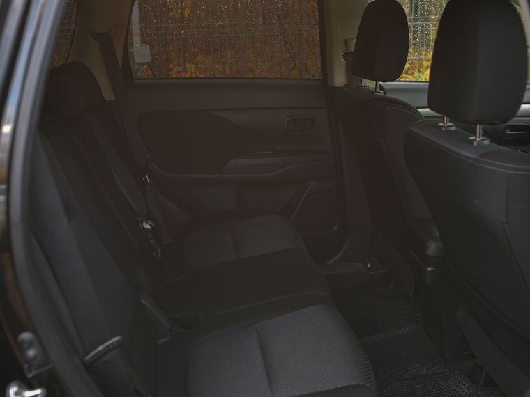 Mitsubishi Outlander 2016 года, 153 105 км - вид 10