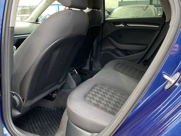 Audi A3 2015 года, 166 423 км - вид 16