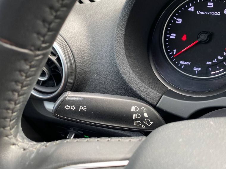 Audi A3 2015 года, 166 423 км - вид 9