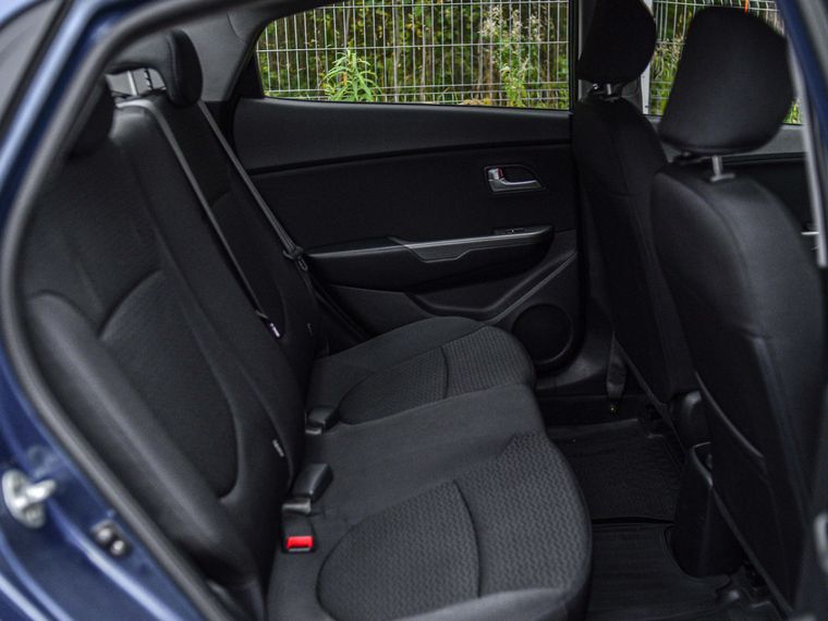 KIA Rio 2014 года, 110 449 км - вид 11
