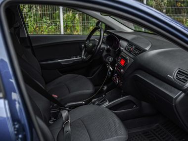 KIA Rio 2014 года, 110 449 км - вид 12
