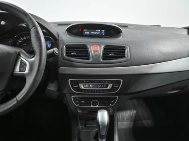 Renault Fluence 2010 года, 266 723 км - вид 12