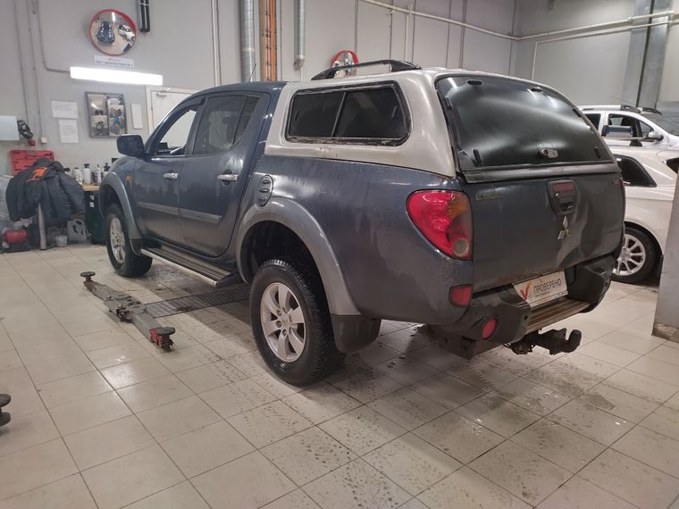 Mitsubishi L200 2008 года, 393 728 км - вид 4