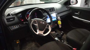 KIA Rio 2015 года, 105 663 км - вид 5