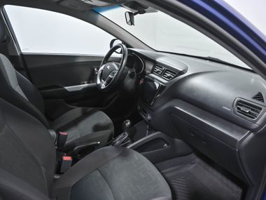 KIA Rio 2015 года, 105 663 км - вид 17