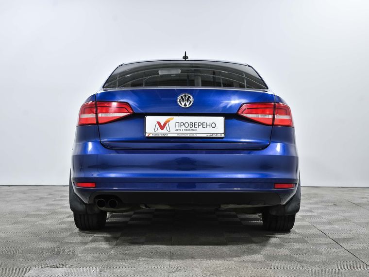 Volkswagen Jetta 2015 года, 123 000 км - вид 5