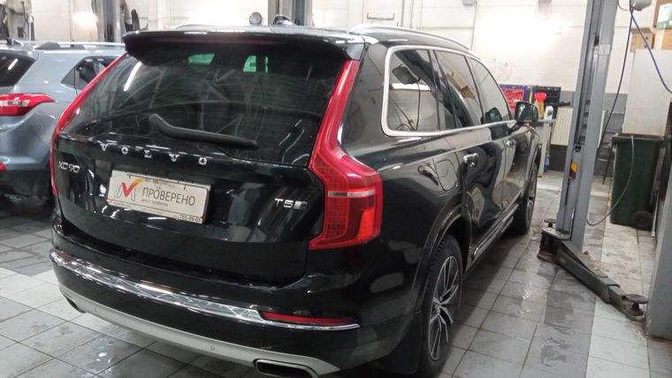 Volvo XC90 2020 года, 188 353 км - вид 3