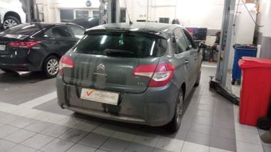 Citroen C4 2012 года, 301 678 км - вид 3