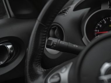 Nissan Juke 2011 года, 190 000 км - вид 6