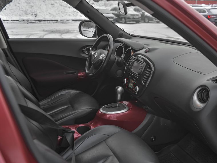 Nissan Juke 2011 года, 190 000 км - вид 14