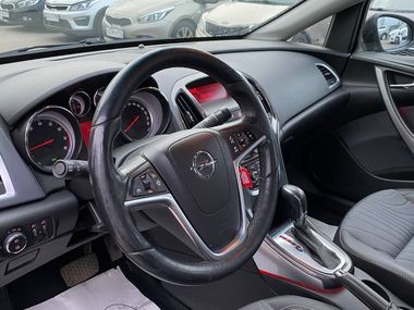 Opel Astra 2013 года, 236 232 км - вид 10