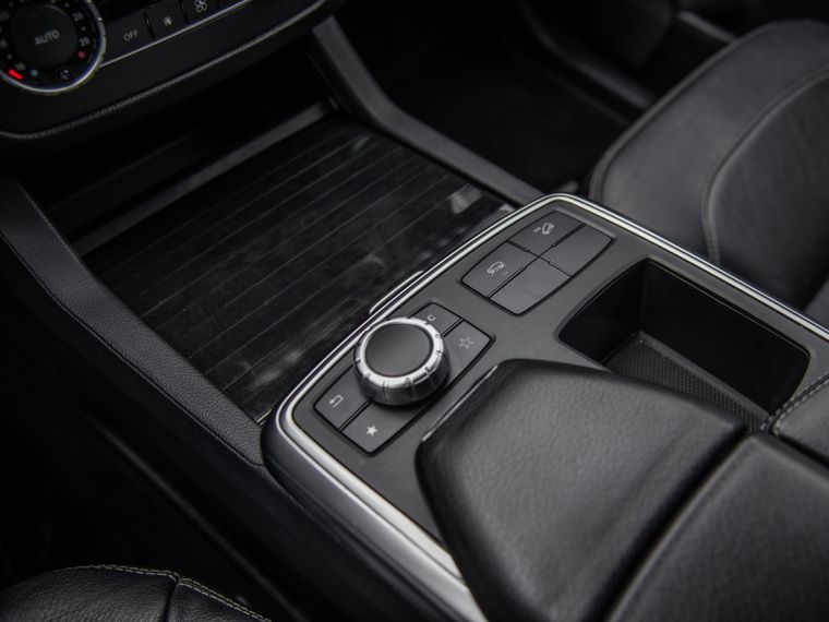 Mercedes-Benz M-класс 2014 года, 147 219 км - вид 11