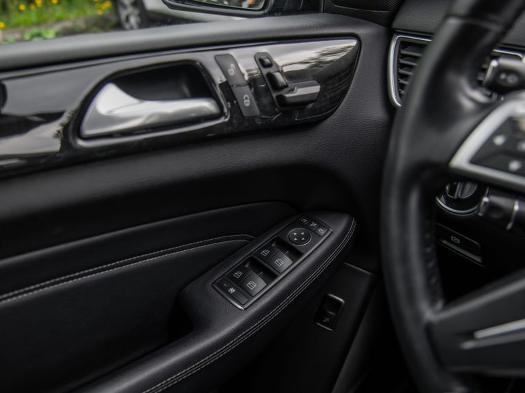 Mercedes-Benz M-класс 2014 года, 147 219 км - вид 12