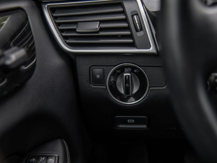 Mercedes-Benz M-класс 2014 года, 147 219 км - вид 13