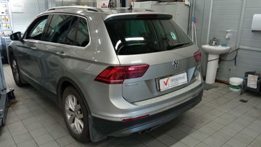 Volkswagen Tiguan 2017 года, 153 111 км - вид 4