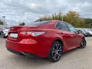 Toyota Camry 2021 года, 104 417 км - вид 3