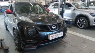 Nissan Juke 2013 года, 156 450 км - вид 3