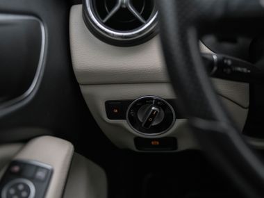 Mercedes-Benz CLA-класс 2014 года, 92 153 км - вид 9
