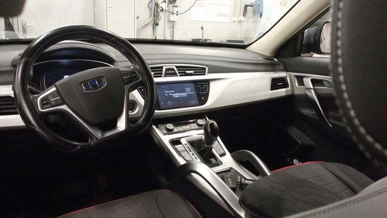 Geely Atlas 2021 года, 61 801 км - вид 5