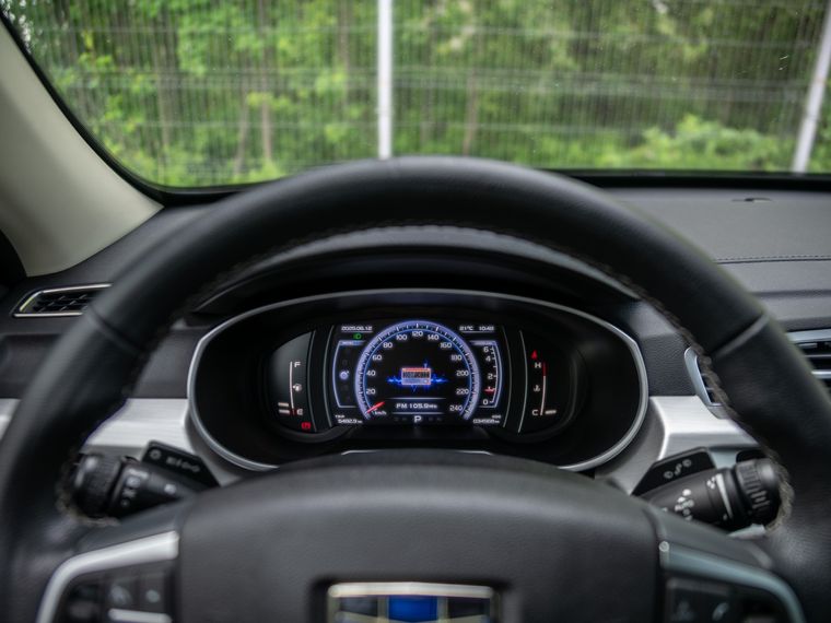 Geely Atlas 2021 года, 61 801 км - вид 5