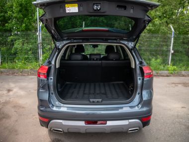 Geely Atlas 2021 года, 61 801 км - вид 20