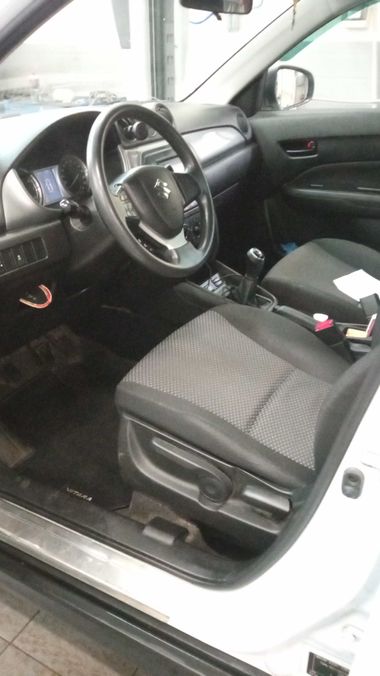 Suzuki Vitara 2017 года, 216 010 км - вид 5