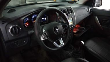 Renault Sandero Stepway 2022 года, 50 608 км - вид 5