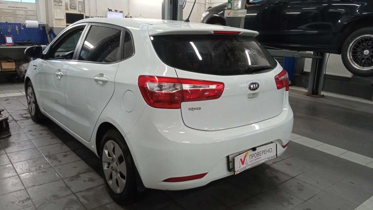 KIA Rio 2013 года, 153 531 км - вид 4