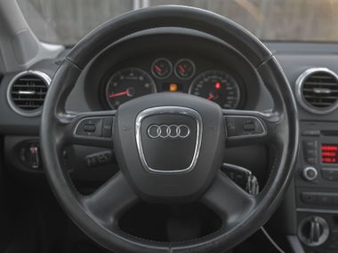 Audi A3 2009 года, 230 000 км - вид 6