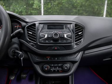 ВАЗ (LADA) Vesta 2019 года, 199 162 км - вид 7
